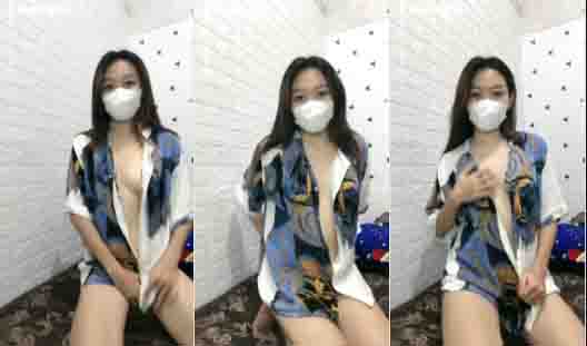 Bokep neng ichaa show perdana masih malu2