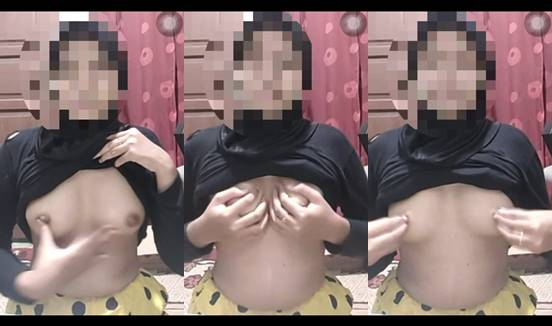 Bokep indonesia jilbab sma mainin uting susu